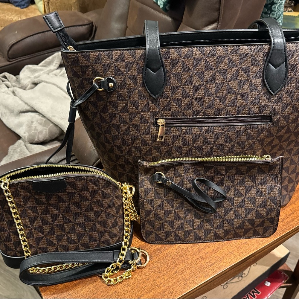 Three piece purse, tote.